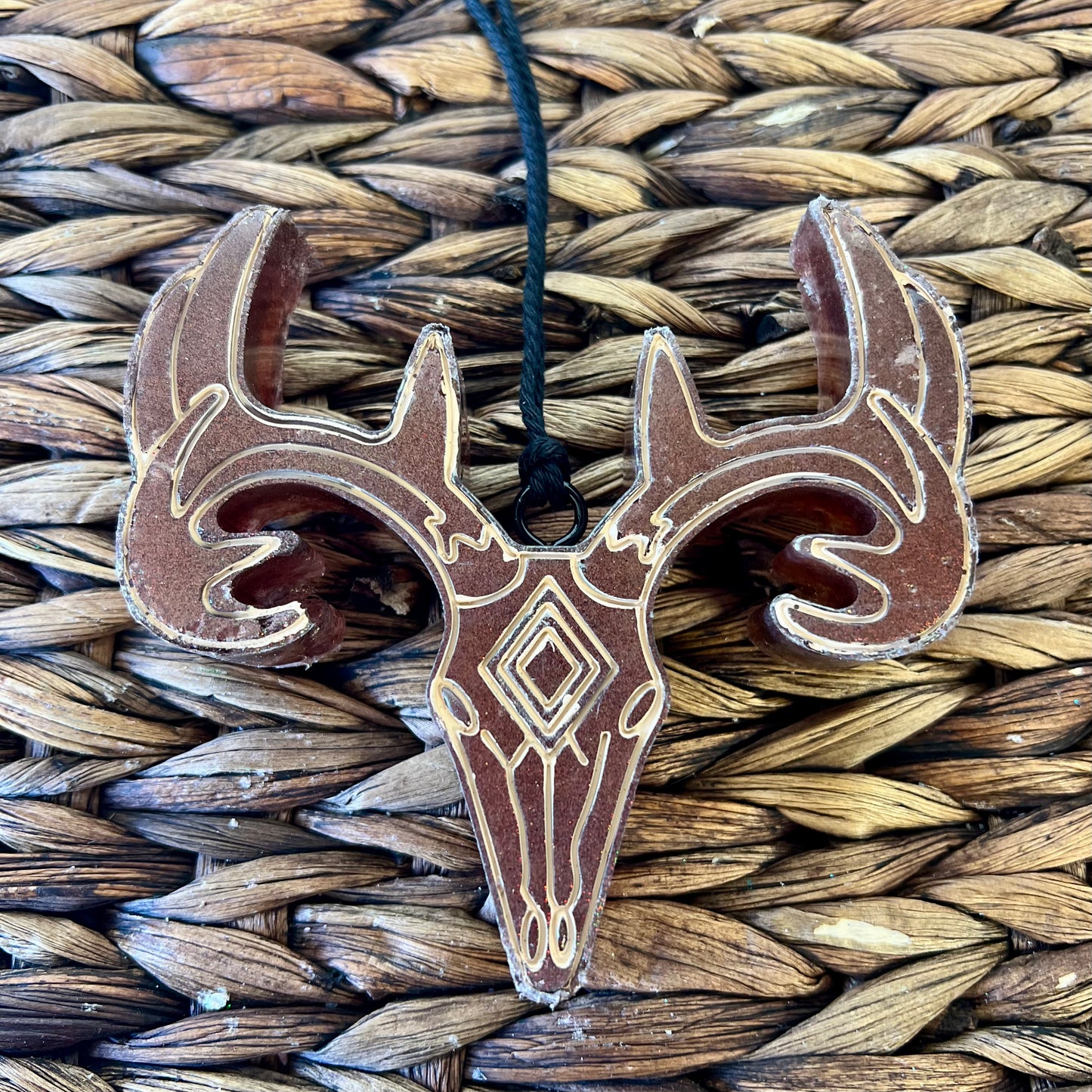 Coconut - Deer Skull
