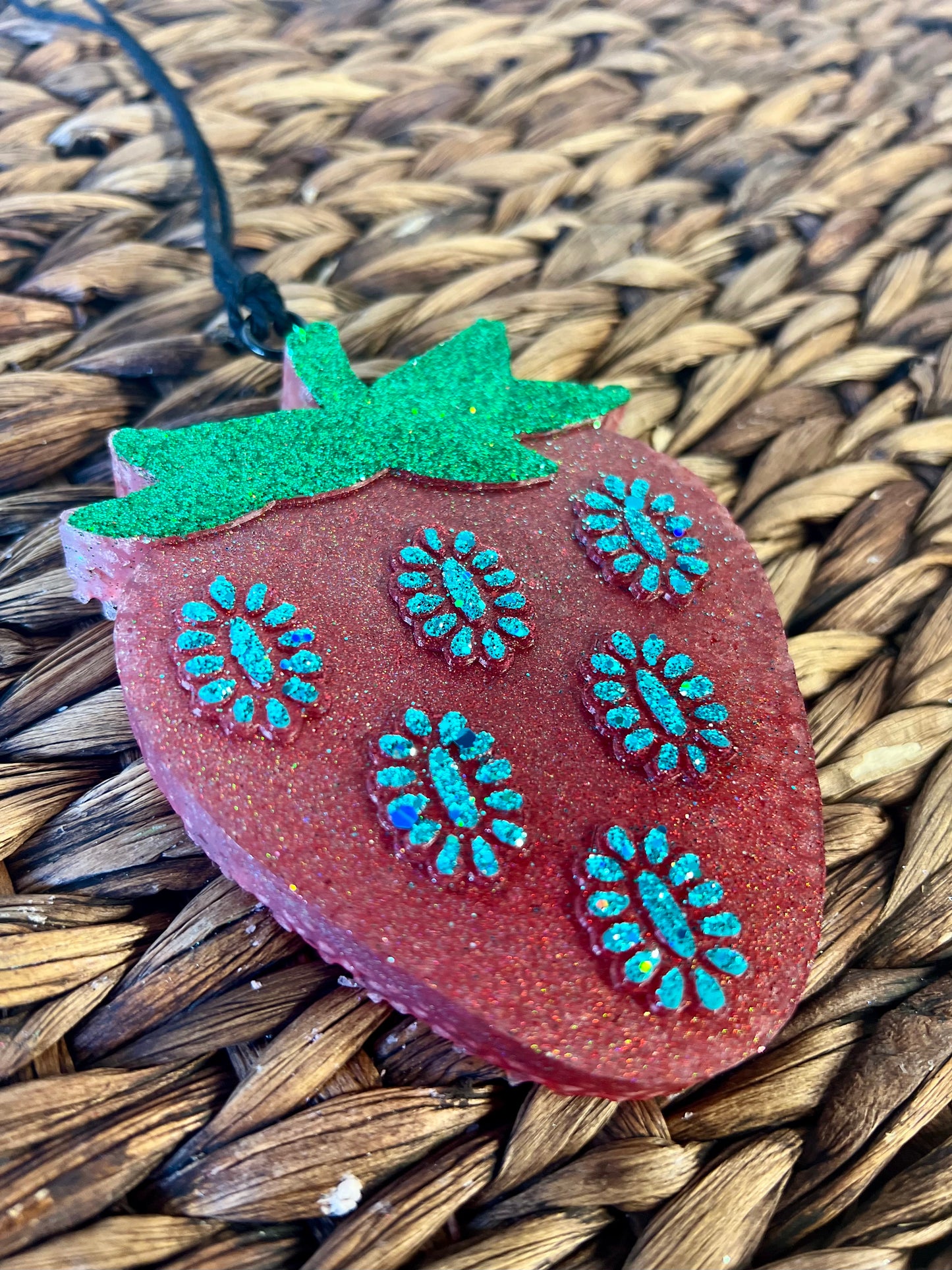 Strawberries & Champagne - Strawberry & Conchos